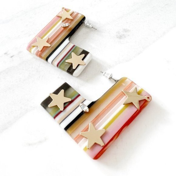 Star Resin Block Earrings - Picture 2 of 4